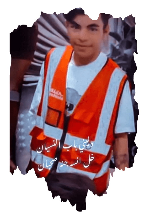 صورة حسين أثناء العمل في شركة طلباتي 