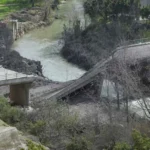 الهجمات الإسرائيلية تودي بحياة أكثر من 300 شخص وتقيد وصول المساعدات إلى جنوب لبنان