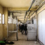 إضراب مفتوح عن الطعام لمحتجزين من السويداء في سجن عدرا احتجاجاً على استمرار توقيفهم دون محاكمة