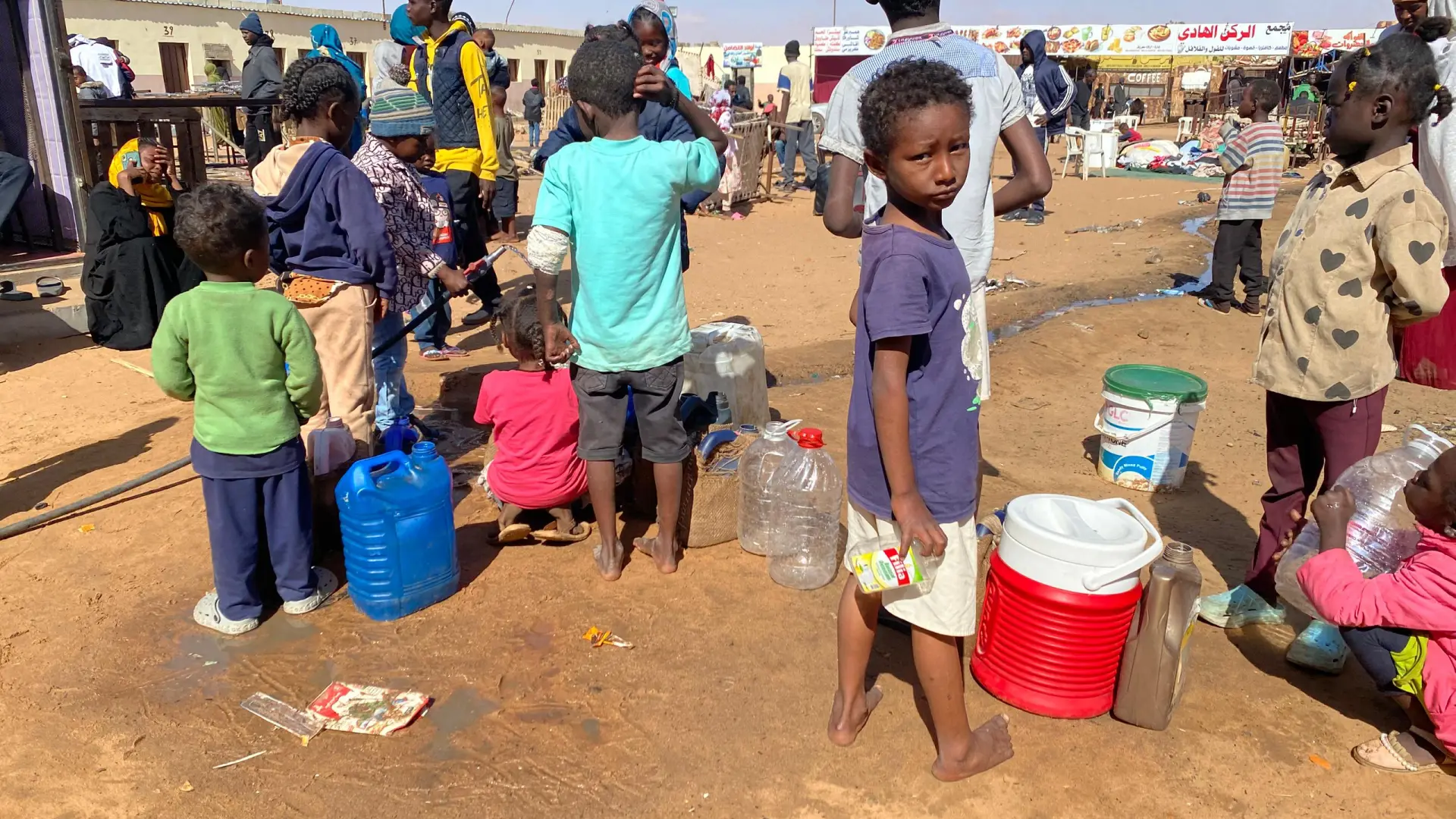 نحو 3 آلاف سوداني بين أكثر من 6 آلاف مهاجر محتجز في بنغازي