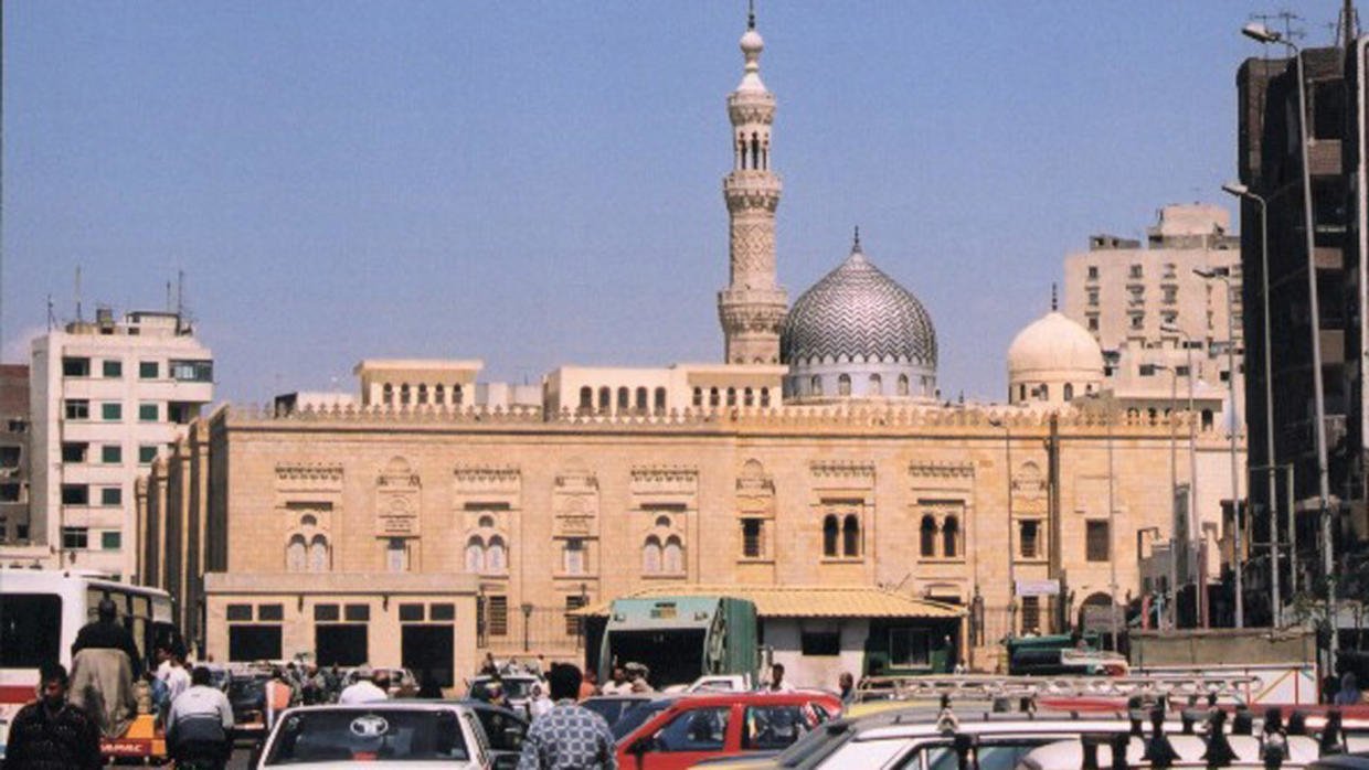 اعتقال أكثر من 50 عراقيًا في مصر خلال إحياء شعائر دينية يثير دعوات لتدخل دبلوماسي عراقي
